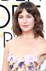LOLA KIRKE at 74th Annual Golden Globe Awards in Beverly Hills 01/08/2017