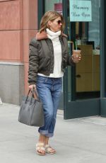 LORI LOUGHLIN Out and About in Beverly Hills 01/18/2017