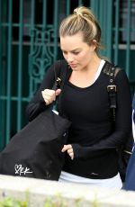 MARGOT ROBBIE Leaves Ice Skating Practice in Los Angeles 01/04/2017