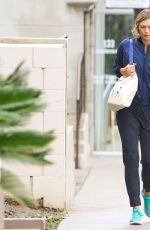 MARIA SHARAPOVA Out and About in Los Angeles 01/10/2017