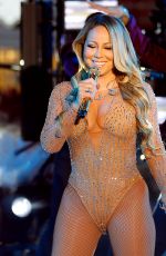 MARIAH CAREY Performs at New Yer