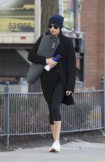 MEGHAN MARKLE Heading to a Yoga Studio in Toronto 01/12/2017