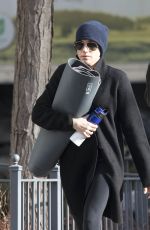 MEGHAN MARKLE Heading to a Yoga Studio in Toronto 01/12/2017