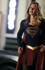 MELISSA BENOIST on the Evening Set of 