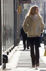 MICHELLE HUNZIKER Out Shopping in Milan 01/08/2017