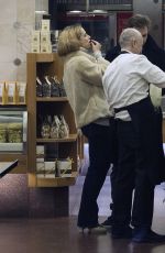 MICHELLE HUNZIKER Out Shopping in Milan 01/08/2017