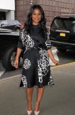 NIA LONG Arrives at Harry Talk Show in New York 01/12/2017