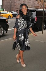 NIA LONG Arrives at Harry Talk Show in New York 01/12/2017