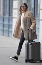 OLIVIA PALERMO Leaves Her Apartment in New York 01/21/2017