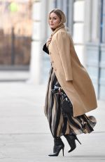 OLIVIA PALERMO Out and About in New York 01/04/2017