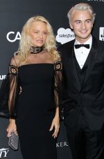 PAMELA ANDERSON at 6th Annual Sean Penn & Friends Haiti Rising Gala in Beverly Hills 01/07/2017
