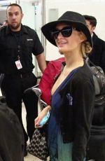 PARIS HILTON at Los Angeles International Airport 01/02/2017