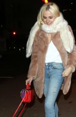 PIXIE LOTT Arrives at Jojo