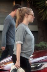 Pregnant AMANDA SEYFRIED and Thomas Sadoski Out in Studio City 01/15/2017