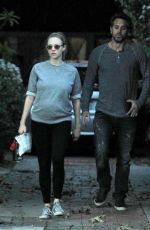 Pregnant AMANDA SEYFRIED and Thomas Sadoski Out in Studio City 01/15/2017