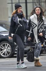 Pregnant AMBER TAMBLYN Out and About in New York 01/11/2017