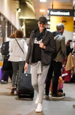 Pregnant GAL GADOT at Los Angeles Inernational Airport 01/06/2017