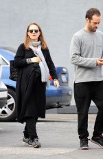 Pregnant NATALIE PORTMAN and Benjamin Millepied Out for Lunch in Los Angeles 01/03/2017