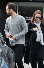 Pregnant NATALIE PORTMAN and Benjamin Millepied Out for Lunch in Los Angeles 01/03/2017