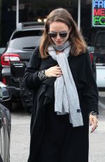 Pregnant NATALIE PORTMAN and Benjamin Millepied Out for Lunch in Los Angeles 01/03/2017