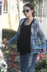 Pregnant NATALIE PORTMAN Out at Griffith Park in Los Feliz 01/18/2017