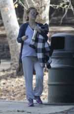 Pregnant NATALIE PORTMAN Out in a Park in Los Angeles 01/13/2017