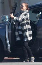 Pregnant NATALIE PORTMAN Out in Los Angeles 01/14/2017