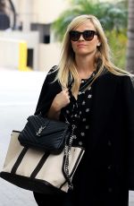 REESE WITHERSPOON Arrives at Her Office in Beverly Hills 01/04/2017