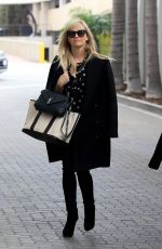 REESE WITHERSPOON Arrives at Her Office in Beverly Hills 01/04/2017