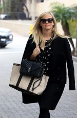 REESE WITHERSPOON Arrives at Her Office in Beverly Hills 01/04/2017