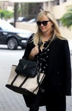 REESE WITHERSPOON Arrives at Her Office in Beverly Hills 01/04/2017