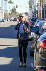 REESE WITHERSPOON Out in Los Angeles 01/27/2017