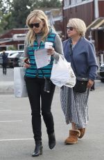 REESE WITHERSPOON Out in West Hollywood 01/16/2017
