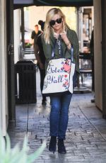 REESE WITHERSPOON Out Shopping in Brentwood 01/28/2017