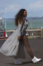 SERENA WILLIAMS Boarding a Helicopter in Auckland 12/31/2016
