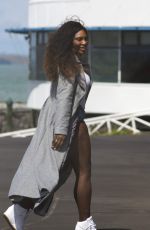 SERENA WILLIAMS Boarding a Helicopter in Auckland 12/31/2016