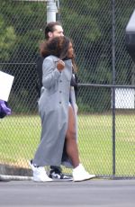 SERENA WILLIAMS Boarding a Helicopter in Auckland 12/31/2016