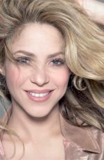 SHAKIRA in Cosmopolitan Magazine, Chile January 2017