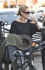 SHERYL CROW Out and Abut in New York 01/25/2017