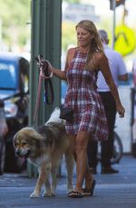 SIMONE CALLAHAN Walks Her Dog Out in Melbourne 01/12/2017