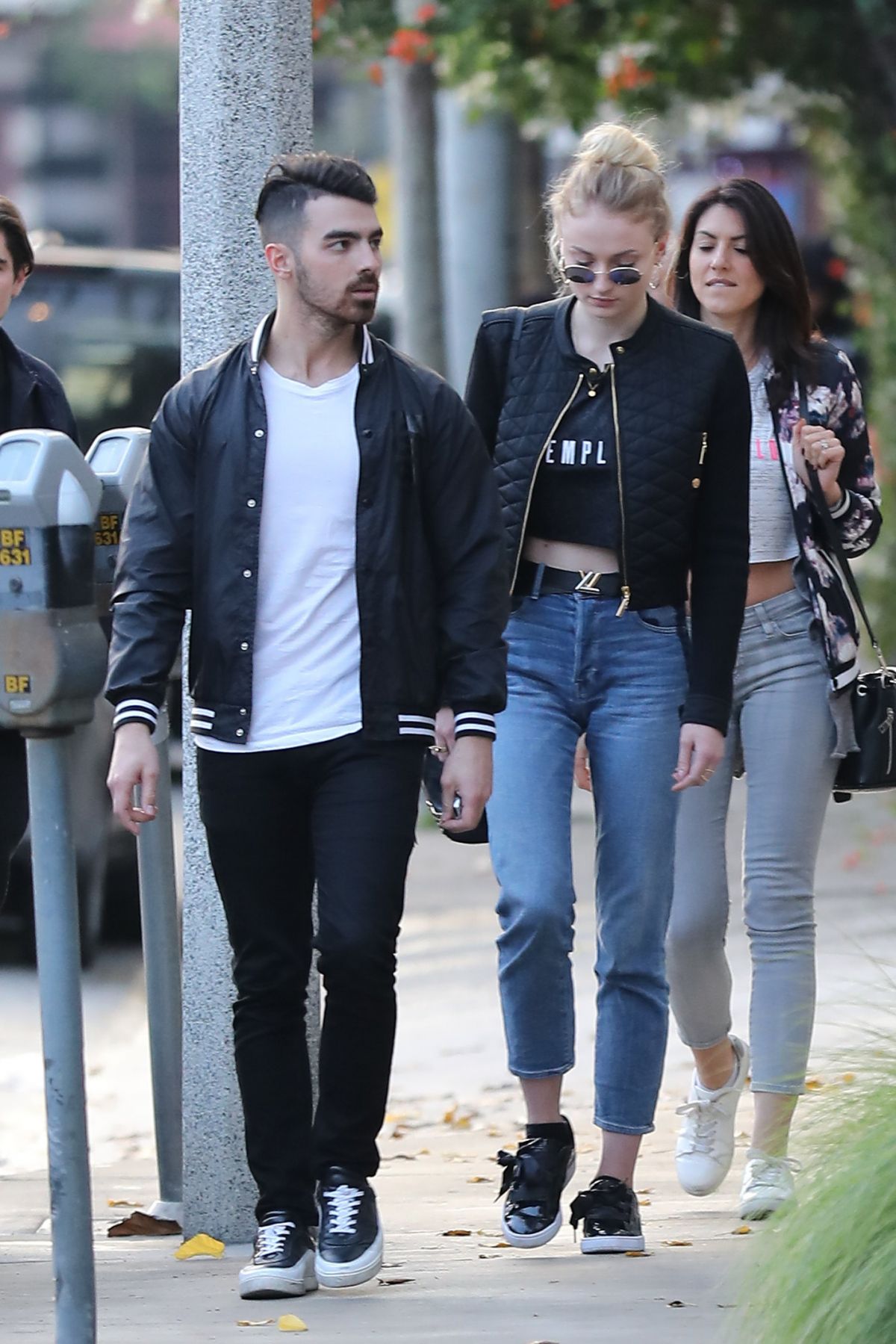 Sophie Turner And Joe Jonas Out In Beverly Hills 01 05