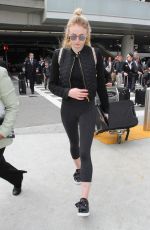 SOPHIE TURNER Arrives at LAX Airport in Los Angeles 01/04/2017