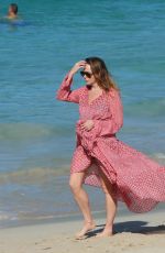 STELLA MCCARTNEY on the Beach in St. Barth 01/01/2017
