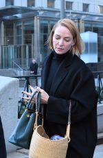 UMA THURMAN Out and About in New York 01/13/2017