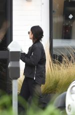 VANESSA and STELLA HUDGENS Heading to a Gym in Los Angeles 01/02/2017