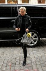 YOLANDA HADID Arrives at Her Daughter