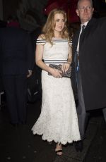 AMY ADAMS Leaves Annabel