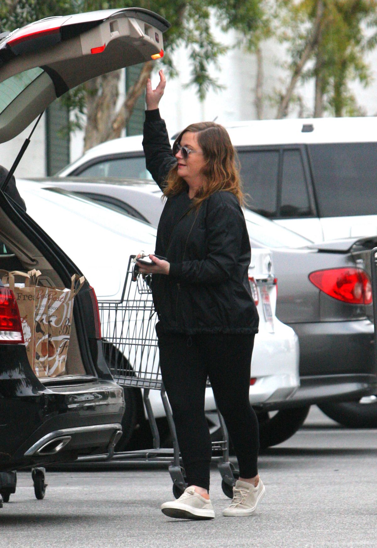 AMY POEHLER Shopping for Grocery at Bristol Farms in West Hollywood 02 ...