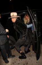 ASHLEE SIMPSON Arrives at Lady Gaga