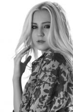 AVA SAMBORA for Galore Magazine, February 2017